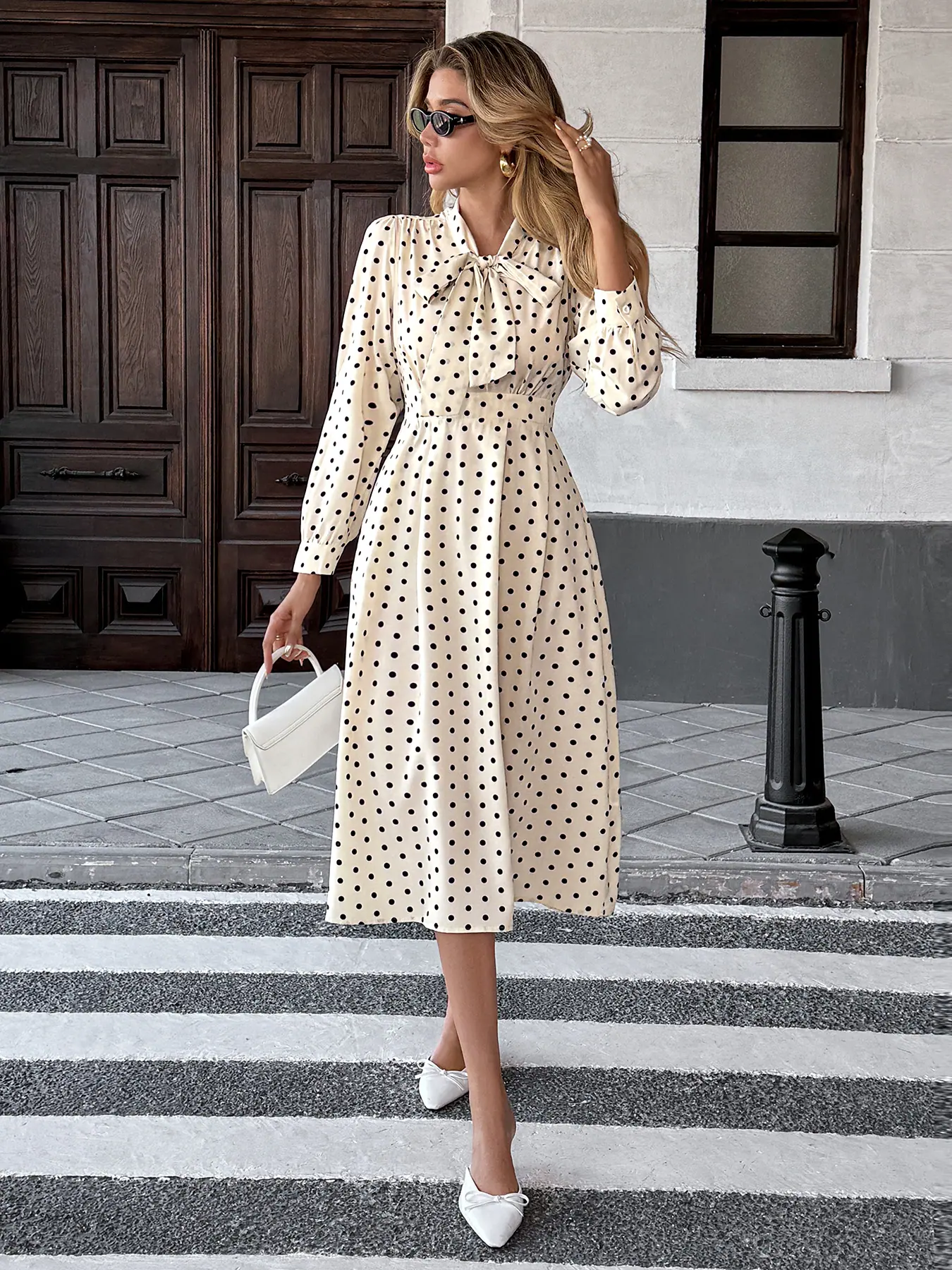 S9550-White (1).jpg