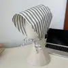 Sombrero de Pescador de Ala Ancha Estilo Francés Nuevo para Mujer, Cubre Rostro Diario de Verano, Sombrero de Sol Tipo Cubo Rayado de Gama Alta de Nicho