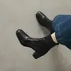 Primeiro Encontro Jidan Botas de Cano Curto Elásticas Pretas de Salto Médio Salto Alto Feminino Salto Bloco Botas Emagrecedoras Botas de Verão de Camada Única Bico Quadrado Botas Martin
