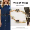 Cadena de Cintura Metálica Vintage en Forma de Corazón Estilo Francés para Mujer, Cadena Accesorios de Pedrería de Lujo Ligero para Faldas de Mezclilla y Vestidos, Diseño Único