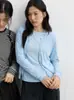 Cárdigan de cachemira para mujer, una prenda de alta gama para otoño/invierno, perfecto como capa base o exterior, con un tejido elástico y amigable con la piel y un diseño de punto abotonado