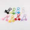 Pintura de Color Caramelo Cadena de Cuatro Secciones Letras Inglesas Corazón Anillo de Resorte Llavero Colgante DIY Accesorios para Mochila Escolar Joyería
