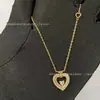 Versión de Alta Gama de la Cadena para Clavícula con Forma de Corazón, Completamente Incrustada con Diamantes, Hueca, de la Familia Fei, Lujo Ligero, Sensación de Alta Gama, Moderna, Única, Versátil, Collar con Colgante