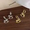 Brincos de Clipe Orelha de Cavalo de Madeira com Textura Dourada Estilo Luxo Leve, Nova Moda de Alta Qualidade, Simples e Versáteis, Acessórios de Orelha Elegantes