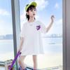 Camiseta de manga corta para niña, nueva camiseta de verano para niños, estilo coreano, de media manga, grande, holgada, de verano, larga