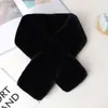 Bufanda gruesa de invierno, cálida, de piel de conejo sintética, elegante y a la moda, con diseño cruzado, versátil y ligera, una bufanda lujosa para mujer