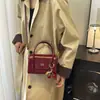 Bolsa de Mão Quadrada Pequena Versátil e Moderna para Mulheres 2025 Outono Nova Moda Elegante Diária Color-Blocking Ombro Transversal