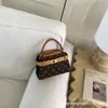 Bolsas Femininas de Nicho de Alto Padrão, Transfronteiriças Vintage 2026 Novas Bolsas de Ombro e Transversais da Moda, Bolsa Popular Kelly Bag