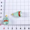 Miniaturas simuladas de botellas pequeñas para juego de alimentos al por mayor, botellas en miniatura de bebidas y vino, accesorios de resina de tienda de conveniencia, parches de dibujos animados surtidos