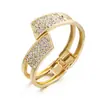 Pulseira de Liga Leve de Luxo para Mulheres, Pulseira Fashion de Gipsofila de Luxo Leve, Pulseira de Alto Padrão com Diamantes Inteiros, Versátil Atacado de Fábrica