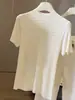 Moda Blusa de Punto con Calados y Pedrería de Manga Corta para Mujer, Nuevo Estilo Verano 2026, Seda Helada Ajustada, Favorecedora, Versátil, Elegante