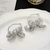 Pendientes Florales de Nuevo Estilo de Lujo Ligero de Alta Gama Transfronterizos, Aretes de Moda de Nicho, Aros Exagerados, Dulces y Elegantes Accesorios para Orejas