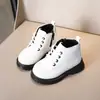 Otoño/Invierno 2026 Botas Martin para Bebés y Niños Suela Suave Unisex de Cuero Botas Individuales Estilo Británico Cremallera Lateral Botas de Cuero Comercio Exterior para Niños