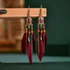 Brincos de Pena Boêmios Europeus e Americanos, Brincos de Franja Estilo Étnico Exagerado Retrô para Feriados, Acessórios de Viagem de Yunnan para Mulheres