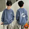 Sudadera con forro polar para niño, elegante ropa de otoño para niños, nuevo modelo 2026, suéter para niño, top de camiseta de manga larga para bebés y niños pequeños