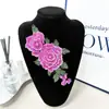 Patch de Tecido Bordado com Lantejoulas de Flor Vermelha Resistente para Inverno Estilo Étnico Flor Estéreo Multicamadas Decoração para Camisa de Vestido