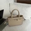 Bolso de Lujo de Nicho Nuevo, Elegante y de Moda para el Verano 2026, Versátil para Llevar en la Mano, al Hombro y Cruzado