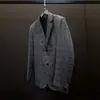 Sala de Modelos de Ropa Suave para Hombres Vestuario Estilo Italiano Sencillo Chaqueta de Traje para Hombres Exhibición de Accesorios Armario Decoración