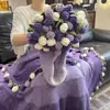 Manta Tejida con Ramo de Rosas, Hecha a Mano, Regalo para Mejor Amiga, Mamá o Persona Mayor, Manta Práctica y de Alta Gama