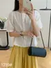 Camisa Bordada com Mangas Bufantes Estilo Casual para Mulheres, Manga Curta Solta com Gola Redonda, Blusa Versátil com Gola Redonda Bordada