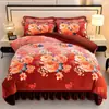 Conjunto de quatro peças de veludo de leite espesso, capa de edredom de fleece de coral dupla face, lençol e capa de edredom de flanela de fleece de mink dourado conjunto de três peças, atacado
