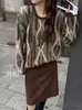 Loja Principal Shanghai Dan Nong / Novo Estilo Outono e Inverno Lã Pelúcia Gola Redonda Manga Longa Espessado Tamanho Grande Malha Outerwear Suéter