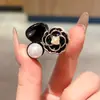 Pinza Pequeña de Garra Camelia, Accesorio Pequeño de Alta Gama para el Cabello para la Parte Trasera de la Cabeza, Pinza para Semirecogido para Mujeres, Adecuado para Cabello Corto y Mechones Sueltos