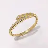 [01] Baojia Moda Personalidad Moda Europea y Americana Festival de la Serpiente Pulsera Elástica Full Diamond Forma de Serpiente Pulsera Abierta Hueso de Serpiente