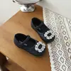 Sapatos de princesa com strass para meninas de 3 a 6 anos, sapatos Mary Jane de sola macia, sapatos de couro para bebês estilo primavera e outono, sapatos de performance infantis