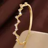 Pulseira Criativa em Formato de Onda e V, Pulseira de Cobre da Moda com Zircônia Sintética Padrão EKG, Exclusivamente para Vendas Transfronteiriças