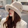 Sombrero de pescador de felpa estilo japonés para mujer, otoño e invierno, casual, que combina con todo, forrado de vellón, grueso, cálido, con orejeras, sombrero tipo cubo que hace que la cara se vea pequeña