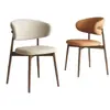 Silla de comedor nórdica para el hogar moderna minimalista popular silla de escritorio con respaldo diseñador italiano taburete para cafetería hotel