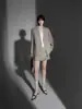 Traje de lana ligero con borde crudo y cuello en V, para mujer, con hombros de ángulo recto, cuello desestructurado relajado, chaqueta de traje de alta gama