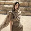 Bufanda de algodón y lino con encaje estilo francés, nuevo chal artístico de primavera y otoño para mujer, bufanda fina de gasa para otoño e invierno, bufanda de seda de moda para invierno