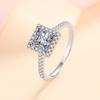 Anillo de Plata Esterlina 925 para Mujer Nicho de Alta Gama Lujo Accesible Princesa Cuadrado Moissanita Joyería Transfronteriza Europea y Americana No se Desvanece Venta al por Mayor
