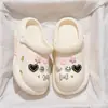 2025 Nuevos Zapatos con Agujeros para Mujer Verano Estilo Padre-Hijo Niños Medianos y Grandes Exteriores Antideslizantes Punta Cerrada Playa Sandalias para Niños Hombre