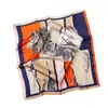 Lenço Quadrado Grande 90 de Seda Sintética Novo para Primavera e Outono Lenço de Seda Moda Temperamento Pequeno Xale para Mãe Lenço de Seda de Amora Venda por Atacado