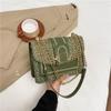Bolsa Pequena de Tecido Estilo Coreano para Mulheres Nova Coleção Primavera/Verão 2025 Bolsa Quadrada Pequena de Lã Retrô com Corrente Bolsa Feminina Transfronteiriça