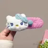Nuevos Pasadores de Pelo de Felpa de Dibujos Animados para Niñas Otoño/Invierno 2025 Pasadores de Esponja Pinzas para Flequillo Accesorios para el Cabello al por Mayor