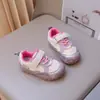 Zapatos para niños 2026 colección de otoño nueva: zapatillas casuales transpirables para niños y niñas, zapatillas de entrenamiento alemanas estilo coreano, al por mayor