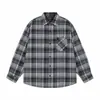 Nueva camisa de cuadros de manga larga para hombre 2026, colección de otoño, moderna y a la moda, corte holgado, talla grande, con cuello mao, prenda de abrigo para hombre