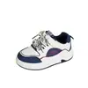 Tênis Infantil para Meninos e Meninas, Novos Sapatos Brancos Estilo Coreano de Primavera e Outono, Leves e Versáteis para Meninos e Meninas Mais Velhos