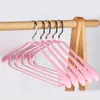 Cabide de Roupas Suxi Novo Modelo Gancho Plano Semicircular, Antiderrapante, Não Marca, Cabide Anti-Marca de Ombro, Cabide Revestido de Plástico
