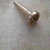 Boca de passo grande e pequena número de carga bugle tocando acessórios de instrumento musical pintura ouro cobre boca de número divisão de número número de montagem