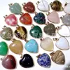 Venta caliente transfronteriza piedra natural ágata piedra de cristal rosa collar con colgante de amor bordeado colgante de corazón de melocotón accesorios de bricolaje