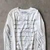 Outono Transfronteiriço Novo Estilo Branco Floral Estampa de Letras Inglesas Estilo de Rua Gola Redonda Top Camiseta de Manga Longa Atacado