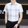 Camisa de Negocios Casual de Manga Corta a Cuadros Blancos para Hombre, Elegante y a la Moda, Camisa Elástica de Seda Hielo de Alta Gama