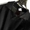 Suministro Especial Transfronterizo Verano Hueco Transpirable Cuello en V Top para Hombre Retro Americano Holgado Casual Sentido del Diseño Solapa Tejido