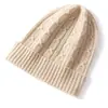 Cachecol 2026 Outono/Inverno Novo Estilo Feminino High-End Cor Sólida Trançado Hexagonal Quente Fashionável Com Barra Enrolada Chapéu de Tricô Casual