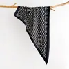 Bufanda de Seda Nueva de Primavera con Patrón de Diamantes Doble Cara para Mujer, Chal Multifuncional, Bufanda Triangular Minimalista Versátil de Imitación de Seda Sarga